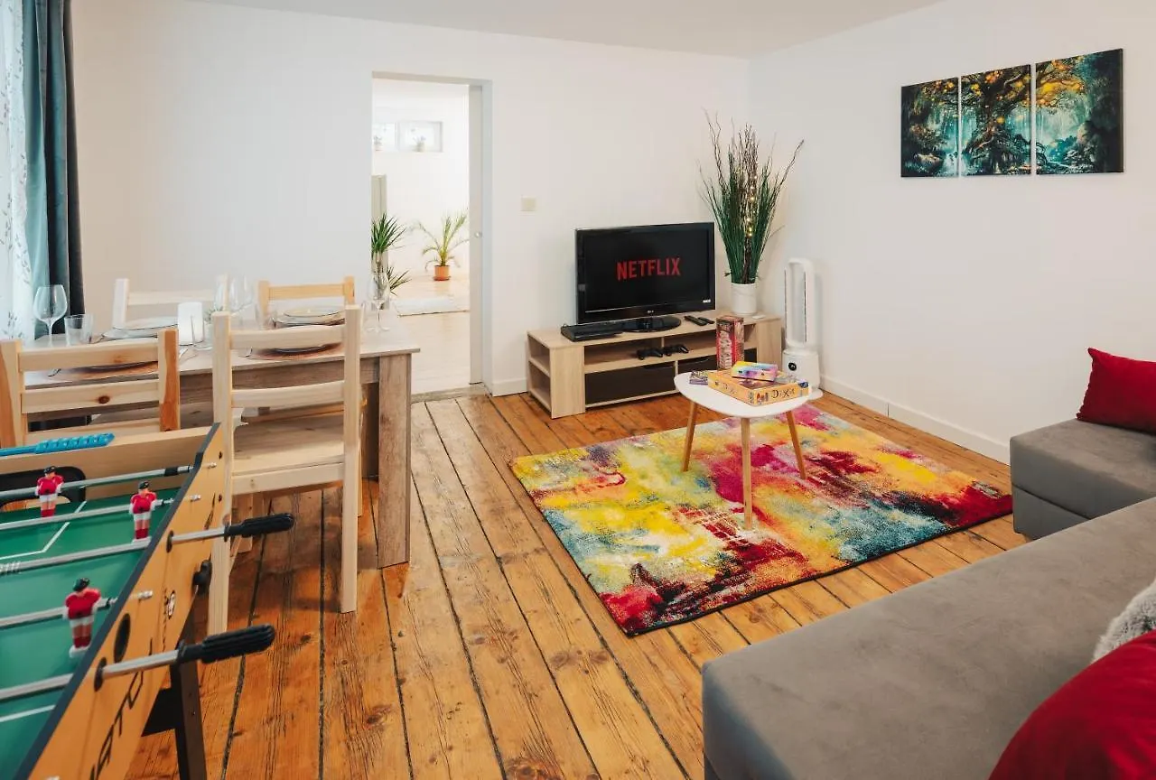 5 Min To Citycenter - House & Garden - Netflix, Playstation & Wifi Σόφια
